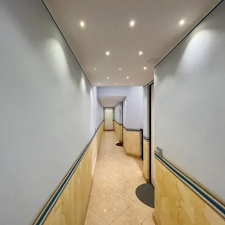 5 Pers Parking Wifi Ac * Menton