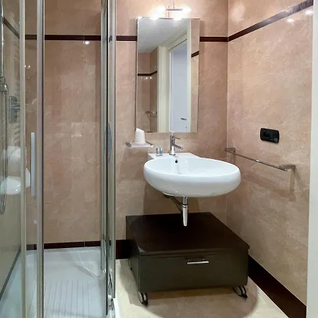 5 Pers Parking Wifi Ac Menton