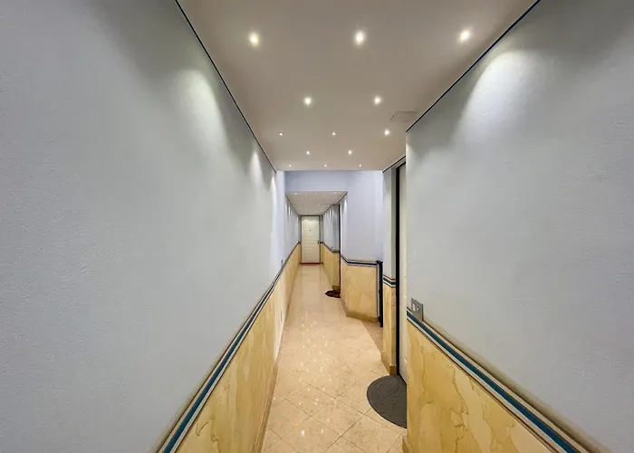 5 Pers Parking Wifi Ac * Menton