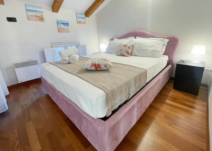 Apartamento 5 Pers Parking Wifi Ac *